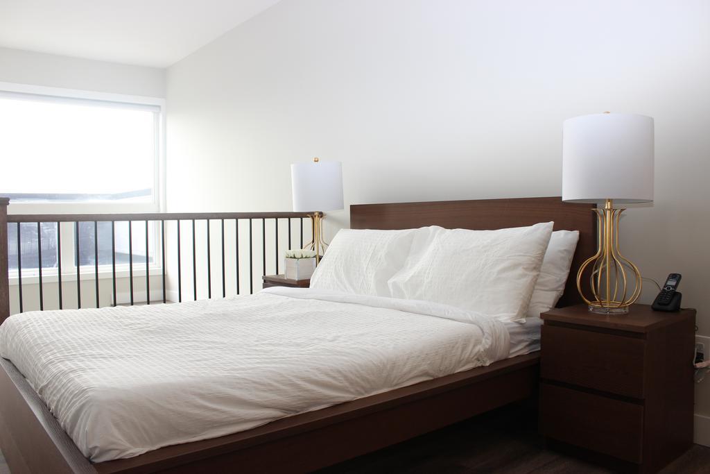 Atlas Suites- Furnished Apartments-College Street, Toronto Buitenkant foto