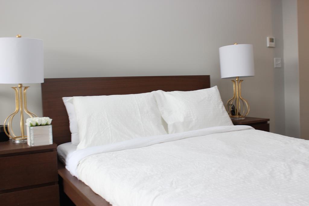 Atlas Suites- Furnished Apartments-College Street, Toronto Buitenkant foto