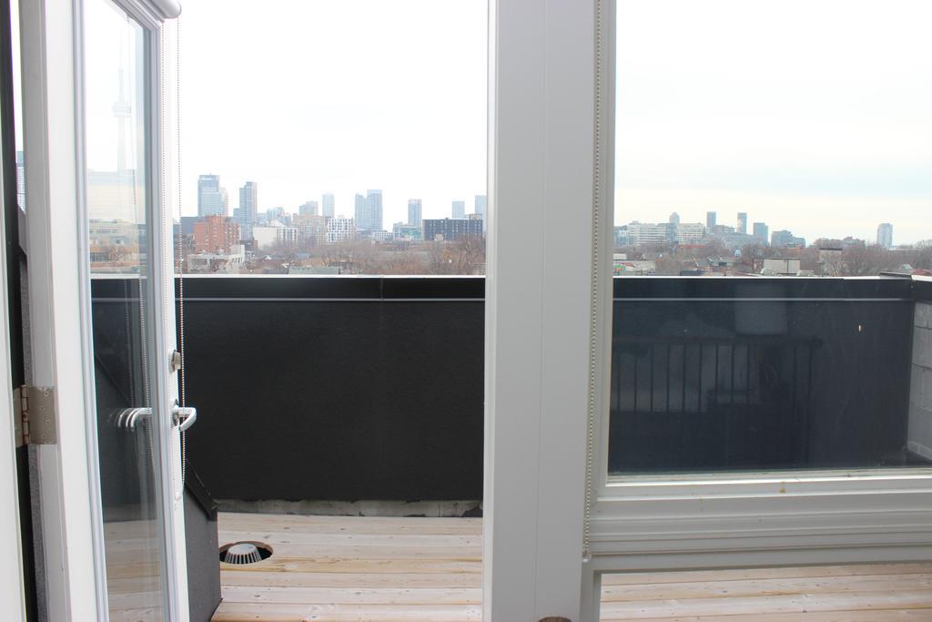 Atlas Suites- Furnished Apartments-College Street, Toronto Buitenkant foto