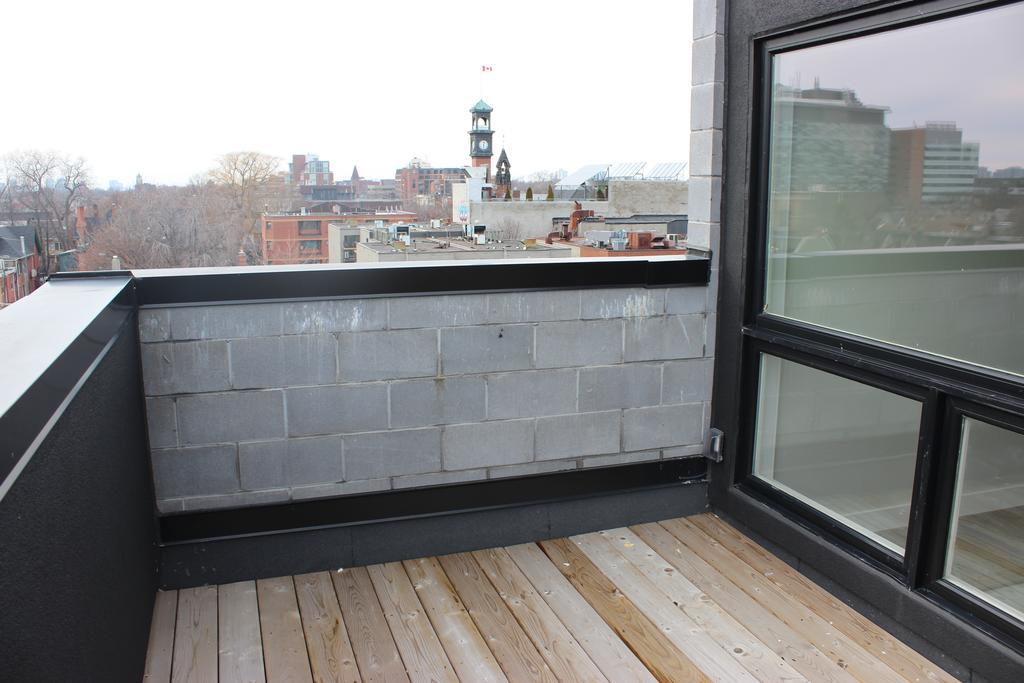 Atlas Suites- Furnished Apartments-College Street, Toronto Buitenkant foto